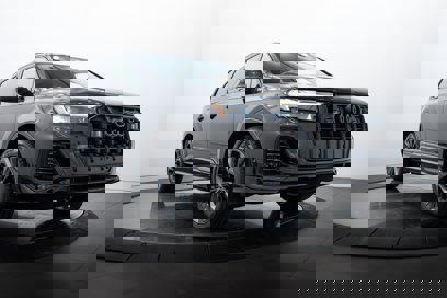 New 2025 Audi Q7 3.0T Premium Plus
