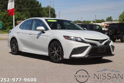 Used 2022 Toyota Camry SE