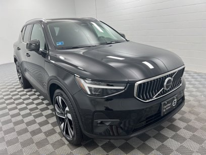 Certified 2024 Volvo XC40 B5 Ultimate w/ Protection Package Premier