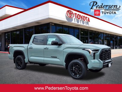 New 2025 Toyota Tundra Limited w/ TRD Off-Road Package