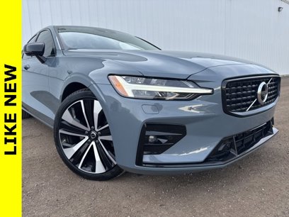 Used 2022 Volvo S60 B5 Momentum w/ Advanced Package