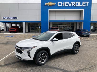 New 2025 Chevrolet Trax LT w/ LT Convenience Package