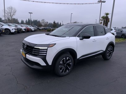 New 2025 Nissan Kicks SV w/ Illumination Package
