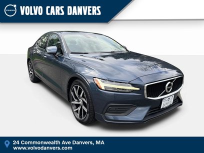 Used 2019 Volvo S60 T6 Momentum w/ Premium Package