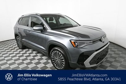 New 2025 Volkswagen Taos SE