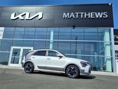 Certified 2023 Kia Niro Wave w/ Wave Preserve Package