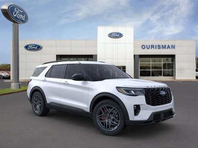 New 2025 Ford Explorer ST-Line w/ Premium Package