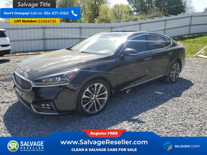 Used 2017 Kia Cadenza Technology