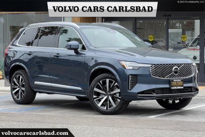 New 2025 Volvo XC90 B6 Core