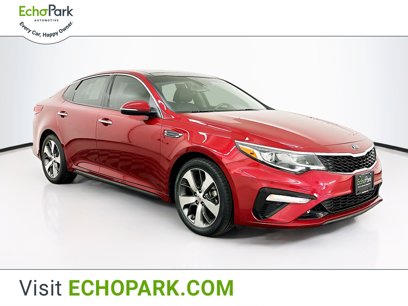 Used 2019 Kia Optima S w/ S Panoramic Sunroof Package