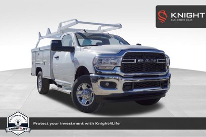 New 2024 RAM 3500 Tradesman w/ Chrome Appearance Group