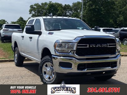 New 2024 RAM 2500 Tradesman w/ Chrome Appearance Group