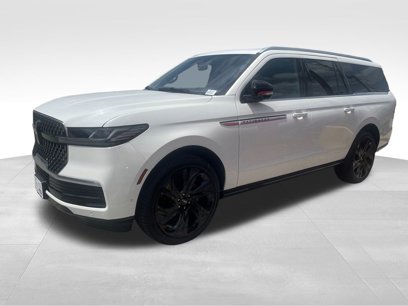 New 2025 Lincoln Navigator L Reserve w/ Jet Appearance Package