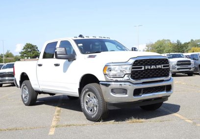 New 2024 RAM 2500 Tradesman w/ Towing Technology Group