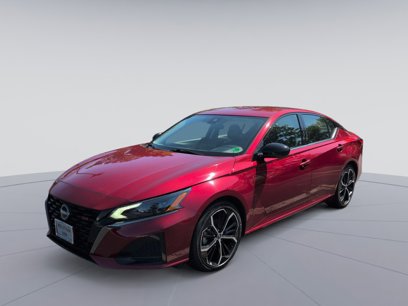 Used 2023 Nissan Altima 2.5 SR