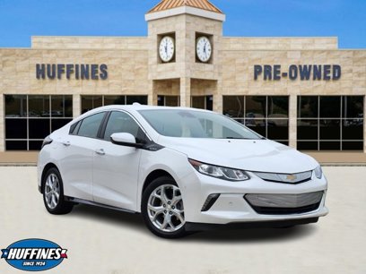 Used 2017 Chevrolet Volt Premier w/ Driver Confidence II Package