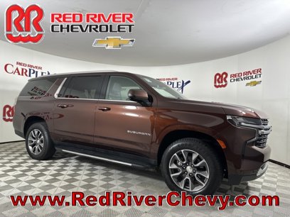 Used 2022 Chevrolet Suburban LT w/ Luxury Package