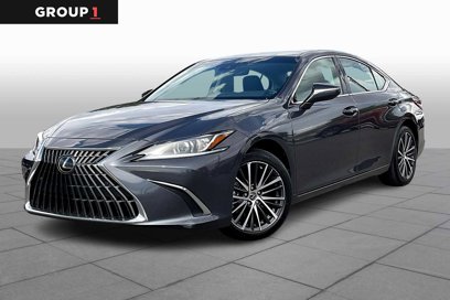 Used 2024 Lexus ES 300h w/ Premium Package