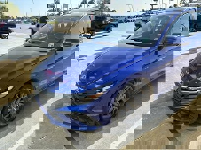 Used 2024 Hyundai Elantra SEL