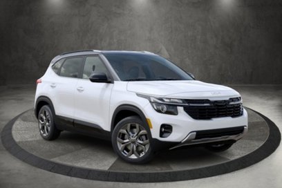 New 2024 Kia Seltos S