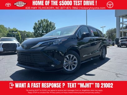 New 2025 Toyota Sienna XLE