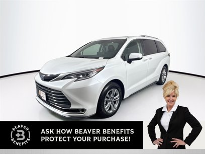 Certified 2023 Toyota Sienna Platinum