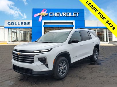 New 2025 Chevrolet Traverse LT w/ Driver Confidence Package
