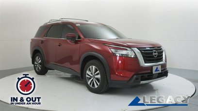 Used 2024 Nissan Pathfinder SL