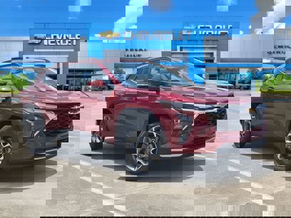 New 2025 Chevrolet Trax LT w/ Driver Confidence Package