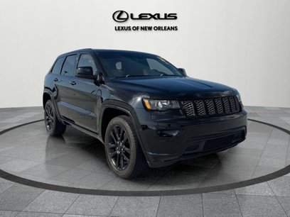 Used 2020 Jeep Grand Cherokee Altitude