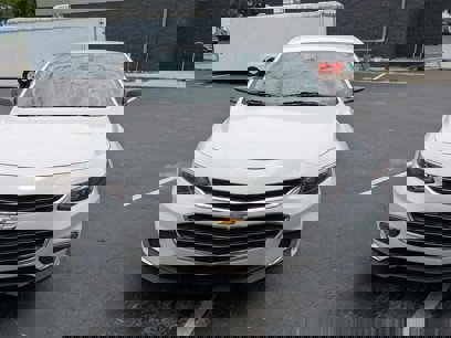 Used 2018 Chevrolet Malibu LS