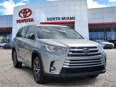 Used 2018 Toyota Highlander LE
