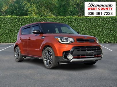 Used 2018 Kia Soul ! w/ Tech Package