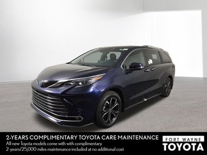 New 2025 Toyota Sienna Platinum