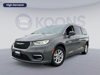 Used 2021 Chrysler Pacifica Touring-L