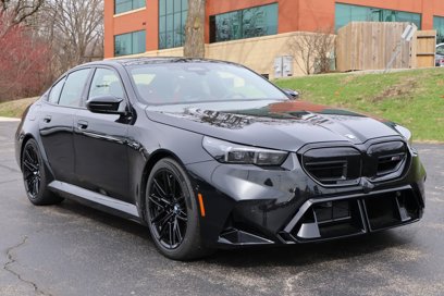 New 2025 BMW M5 w/ Executive Package