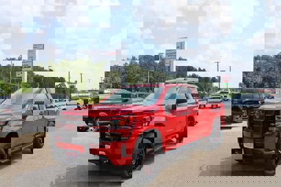 Used 2020 Chevrolet Silverado 1500 Custom w/ Custom Value Package