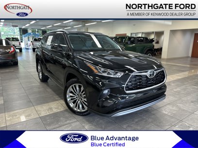 Used 2024 Toyota Highlander Platinum