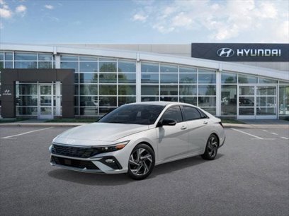New 2025 Hyundai Elantra SEL