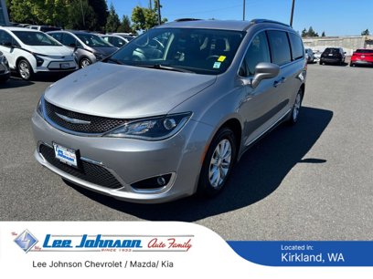 Used 2018 Chrysler Pacifica Touring-L Plus