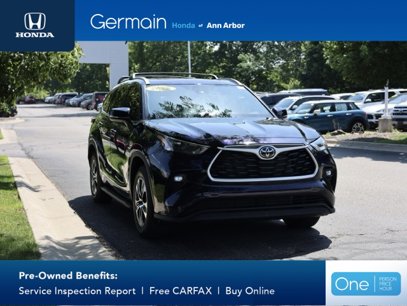 Used 2022 Toyota Highlander XLE