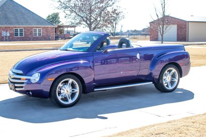 Used 2004 Chevrolet SSR w/ Preferred Equipment Group