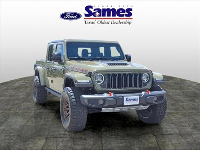 Used 2025 Jeep Gladiator Mojave w/ Convenience Group