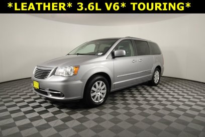 Used 2016 Chrysler Town & Country Touring