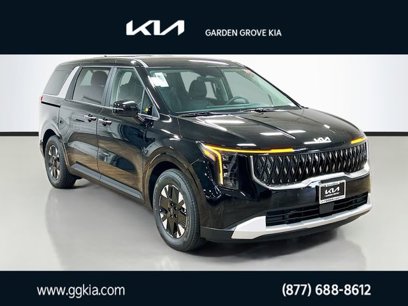 New 2025 Kia Carnival LXS