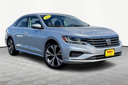 Used 2021 Volkswagen Passat 2.0T SE