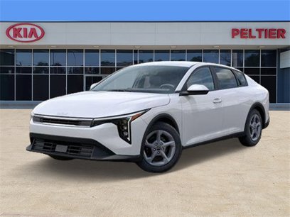 New 2025 Kia K4 LXS