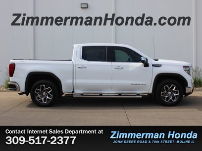 Used 2024 GMC Sierra 1500 SLT w/ SLT Premium Plus Package