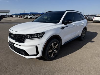 Used 2022 Kia Sorento EX w/ Panoramic Sunroof Package
