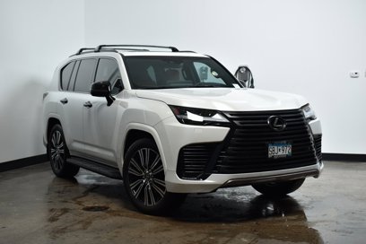 Used 2024 Lexus LX 600 4WD w/ Luxury Package